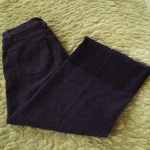 PAIGE Sadie Cropped Wide-Leg Black Jeans